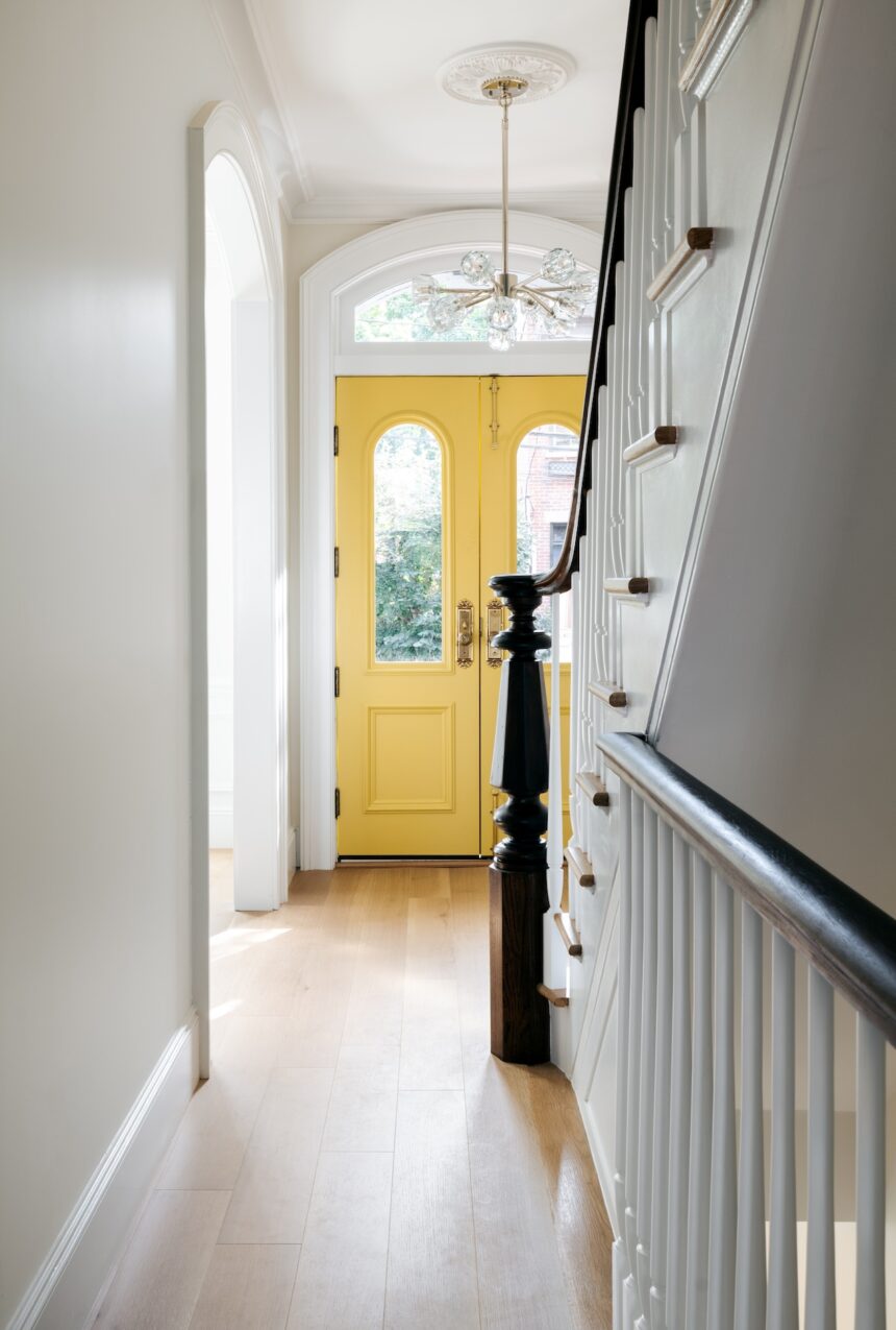 yellow-door-entryway-design-jersey-city